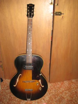 Vintage Gibson Guitars >> Vintage Gibson Guitar Vintage Gibson Guitars >> Vintage Gibson Guitar